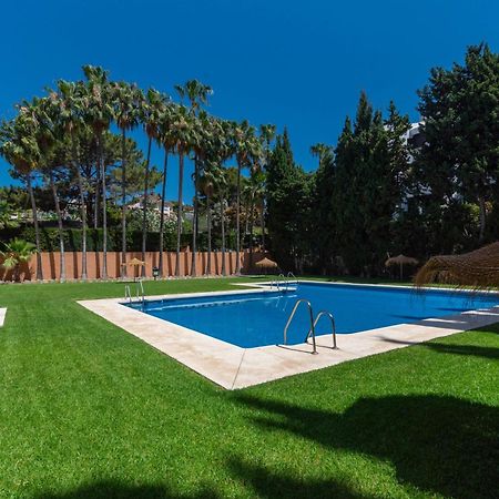 Cabopino Duplex, Swimming Pool, Beach 5Min Away, Chill Out Terrace And High-Speed Wifi Marbellac Extérieur photo
